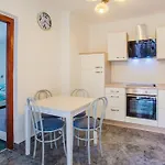 4249-2 Cres
