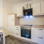 Appartement 4249-2 *