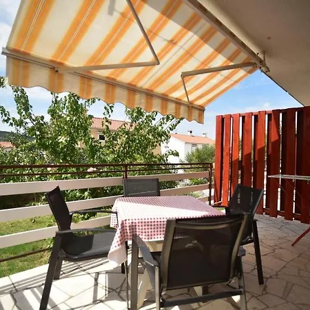 Apartman 4249-2 Cres