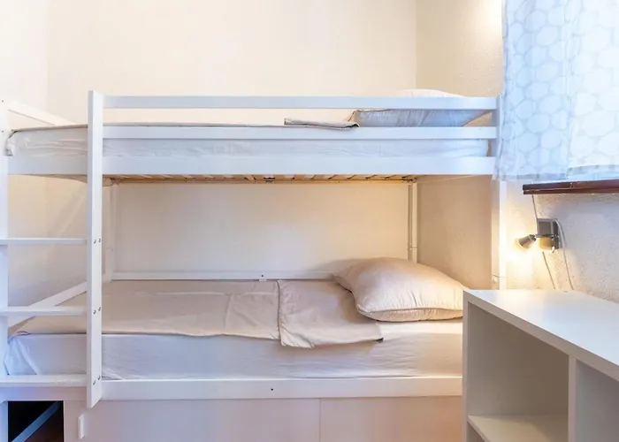 4249-2 Apartment *